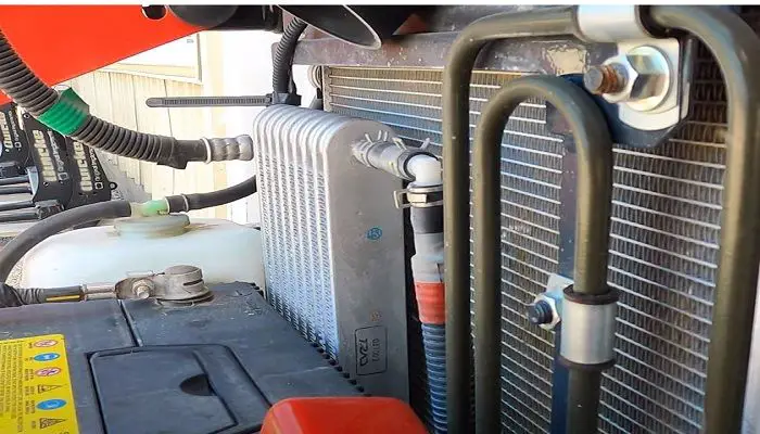 Fill System With refrigerant And Clean The Radiator Fins
